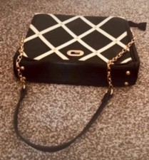 LYDC London Black & Cream