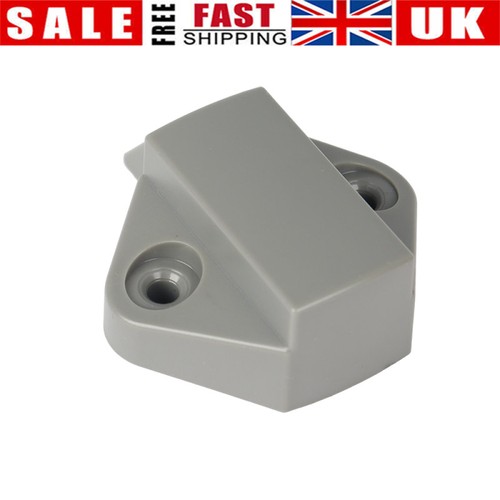 Cupboard door catch - catch, for