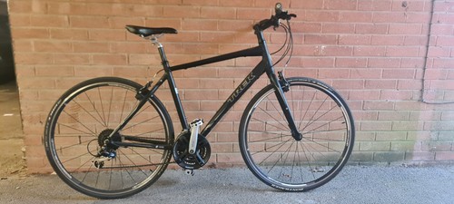 Trek hybrid bike 20 - 7.2, 20”