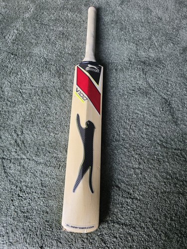 Cricket bat size - bat,
