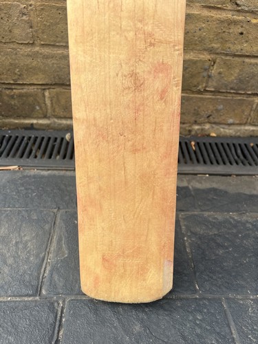 Mrf cricket bat - cricket,