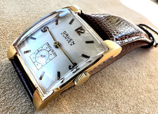 Vintage 14K Solid Yellow Gold Gruen Curvex Precision Men’s Working Wristwatch