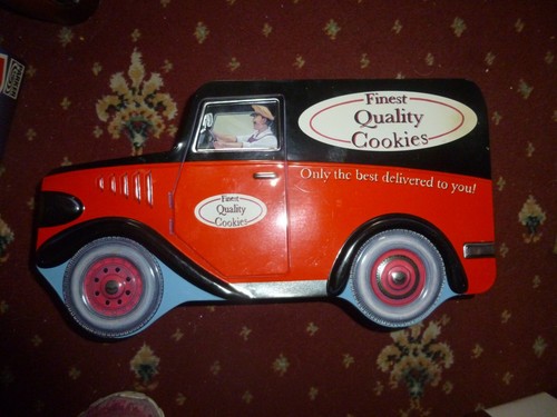 Vintage biscuit tin van - , wm