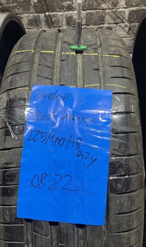 225 92y dunlop - 225/40/18,