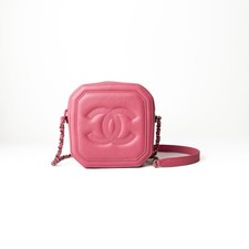 CHANEL 2019 Pink CC Calfskin