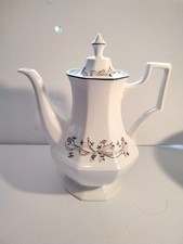 JOHNSON BROTHERS ETERNAL BEAU COFFEE POT ORIGINAL