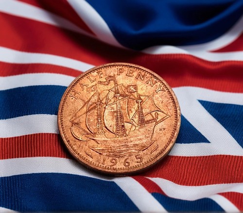 Queen elizabeth half penny - elizabeth,