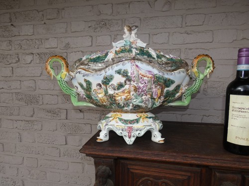 Italian capodimonte marked - xl,