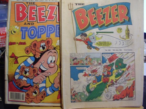 Job lot the beezer comics - lot,