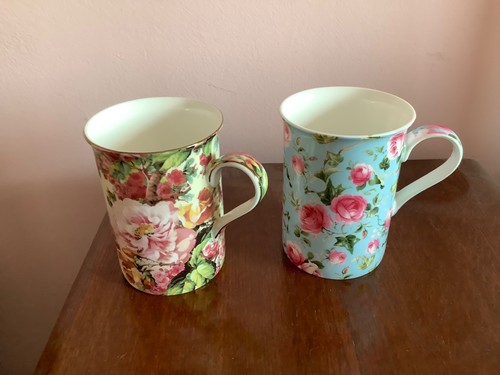 Maxwell williams floral mugs - williams,
