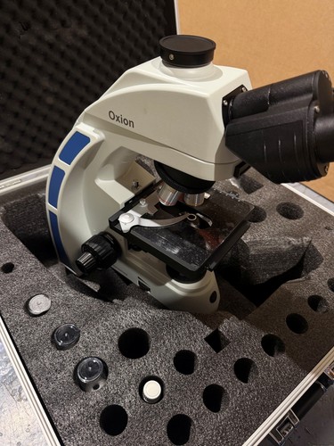OX.3025 trinocular microscope