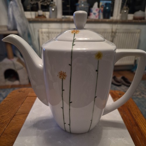 Aynsley daisy chain tea - daisy,