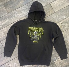 Yeezus kanye west praying