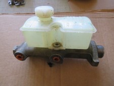 AUSTIN PRINCESS 1800, 2200 LOCKHEED  BRAKE MASTER CYLINDER  N.O.S.