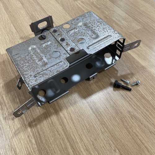 Fiat 500 radio frame mounting - fiat,