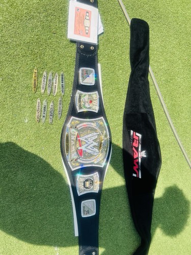 Wwe belts deluxe restoned - belts,
