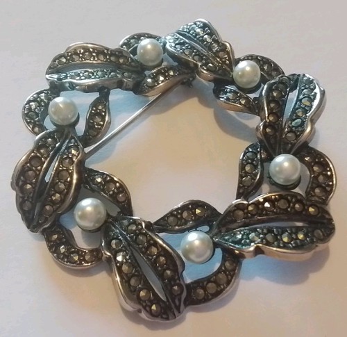 Gorgeous large 6cm - large, vintage