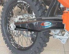 PRO CARBON SWINGARM GUARD