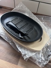 Pre-Seasoned Cast Iron Sizzler Serving Dish/ Steak Platter with Wooden Stand x4