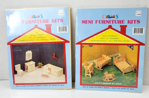 Vtg miniature bathroom child - miniature,