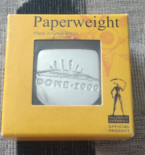 Rare vintage millennium dome - rare,
