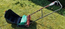 Qualcast Lawnraker 32  Moss Rake Collector Corded Electric 240v 