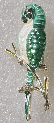 Vintage rhinestones green - vintage,
