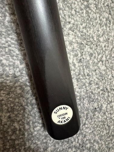 Sunni akani origin cue - akani,