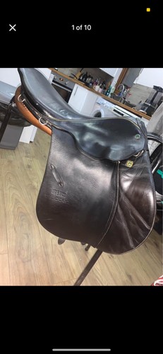 Stubben jump saddle - jump,