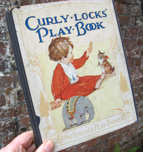 1925 curly locks - curly, play