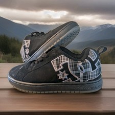 2011 DC Shoes Mens Court