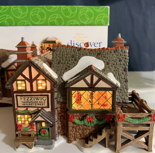 Dept dickens village - dickens,