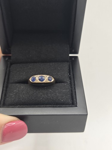 18ct gold blue spinel - 18ct,