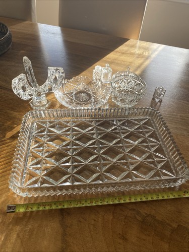 Assortment crystal glassware - assortment,