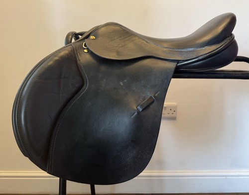Black country quantum - 17”,