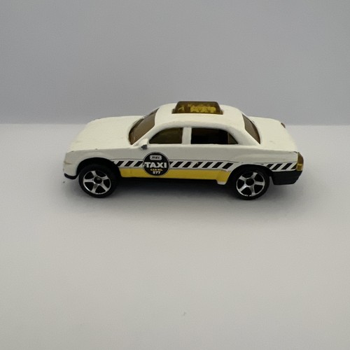 Matchbox taxi cab diecast - matchbox,
