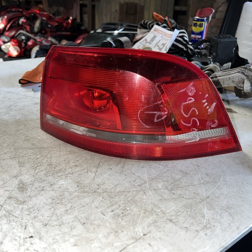 Rear light vwpassat - rh,