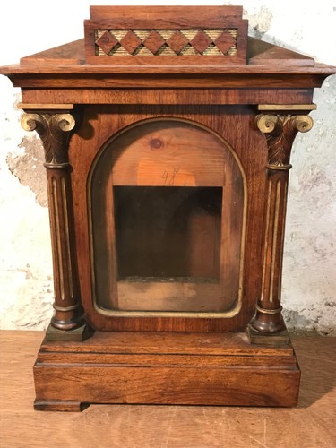 Antique bracket mantle - /,