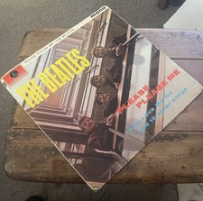 The Beatles Please Please Me Black &GoldFirst Press, Mono 1963 Stamps 1-O & 1-M.