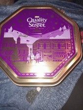 Nestle Quality Street Chocolate Tin 813g Iconic Design 2024 Limited Edition