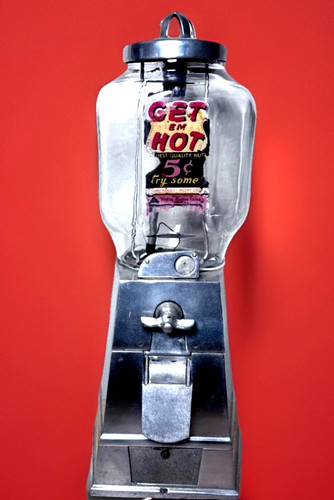 Vintage hot peanuts vending - peanuts,