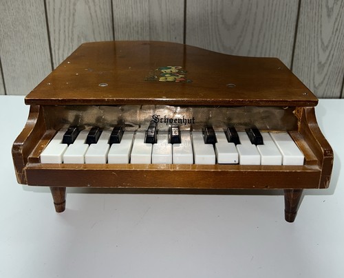 Vtg schoenhut mid century - vtg,