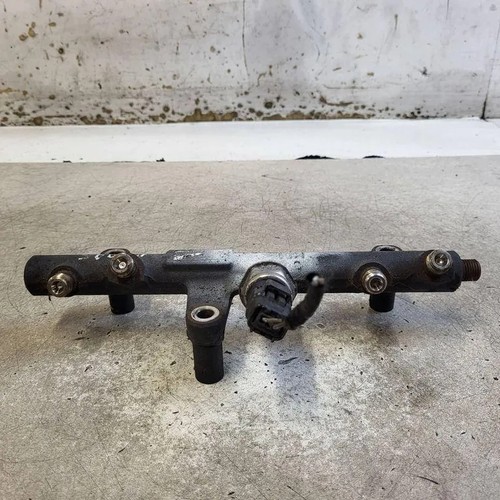 Ford mondeo ba7 fuel rail - ford,
