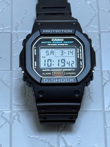 Used 5600e casio shock - casio, g-shock