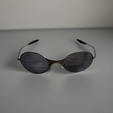 Oakley E Wire Sunglasses –