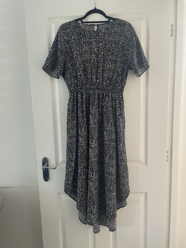 Shein black white polka dot - g,