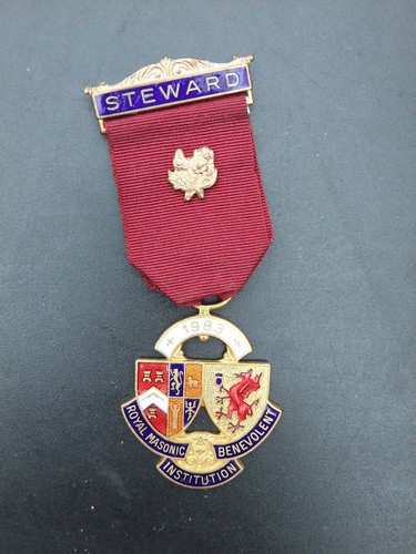 Royal masonic benevolent inst - masonic,
