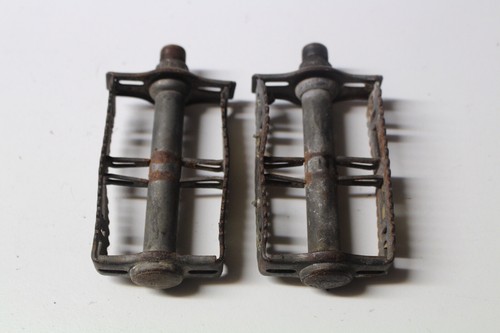 Vintage s flat - 60’s,