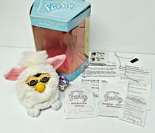 Vintage 1998 furby snowball - furby, "snowball"