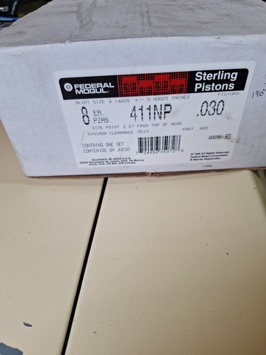 Pontiac 400 set new - pontiac,
